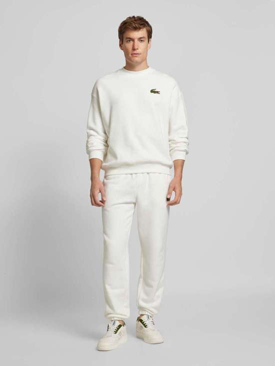 Толстовка с нашивкой-логотипом