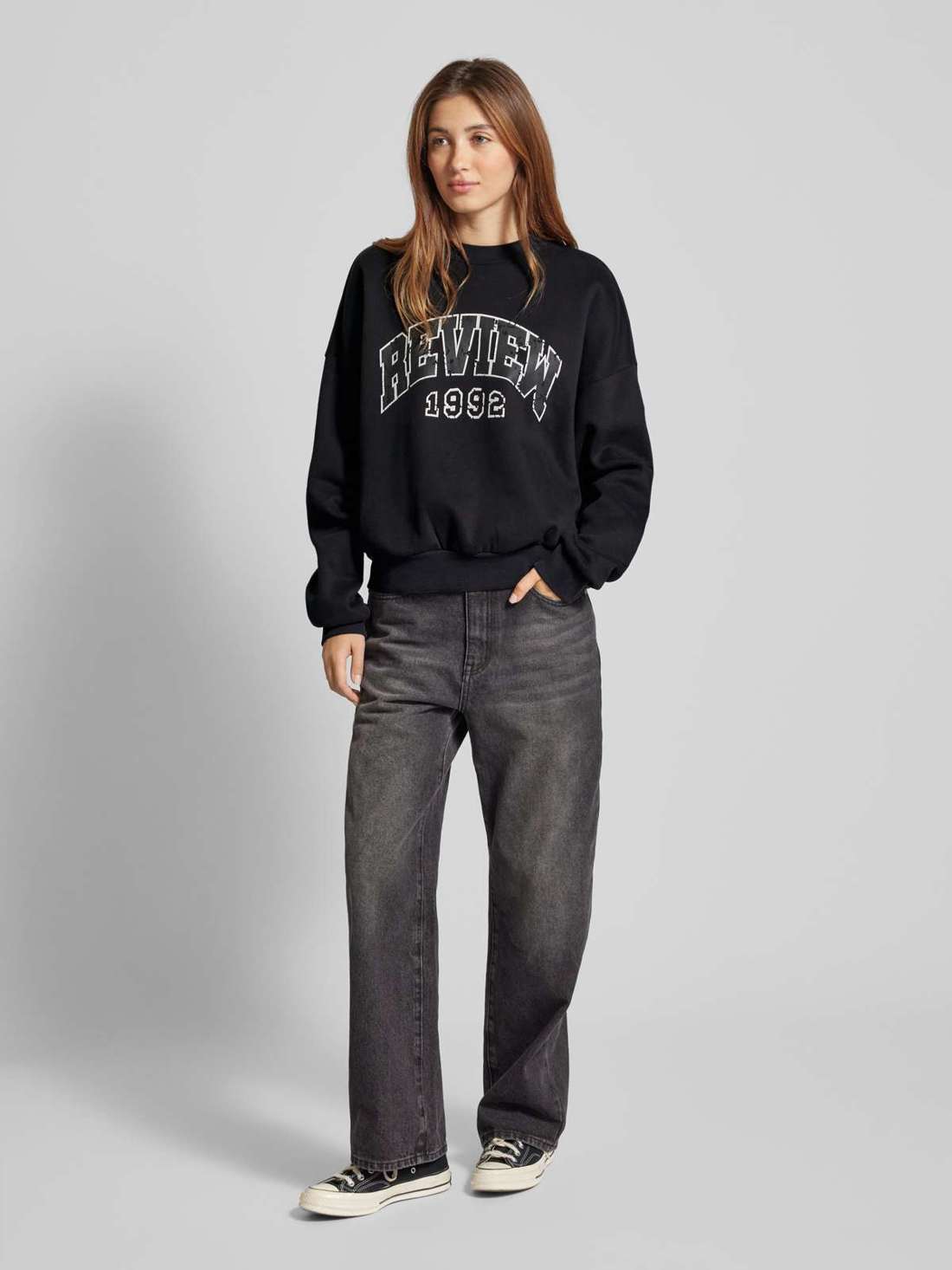 Толстовка с принтом этикетки