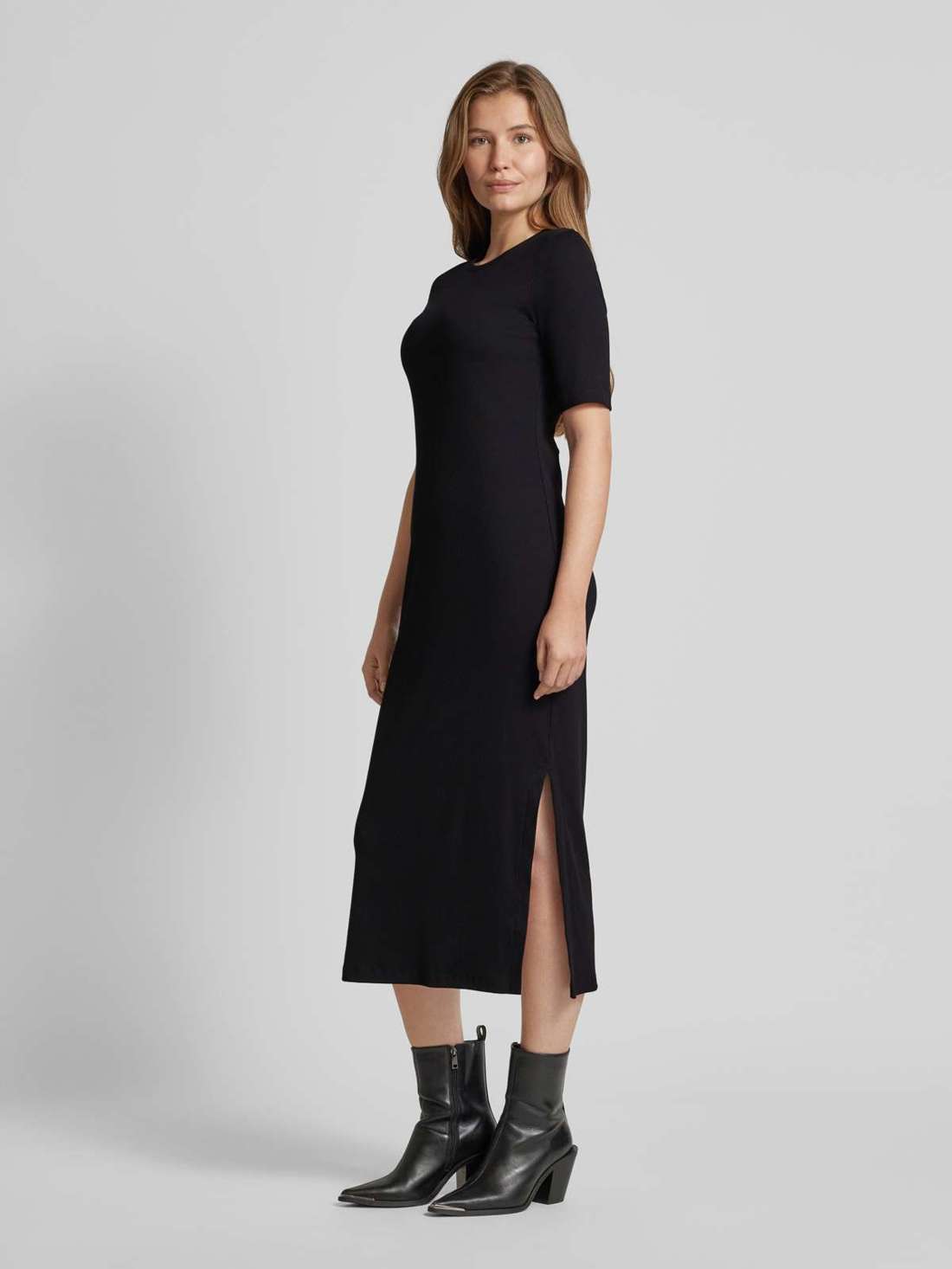 Платье-футболка с ребристым узором SEHAARAA