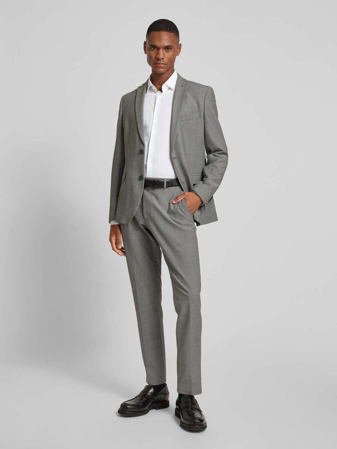 Деловая рубашка супероблегающего кроя из поплина