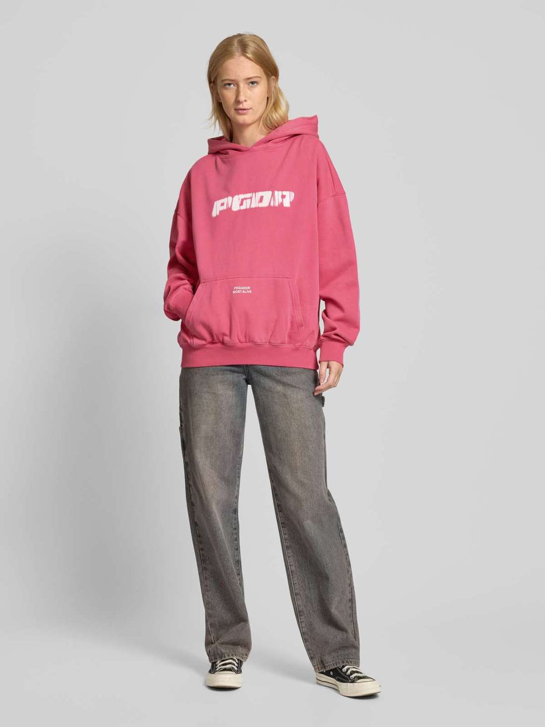 Толстовка оверсайз с лейблом и эффектным принтом SUTA