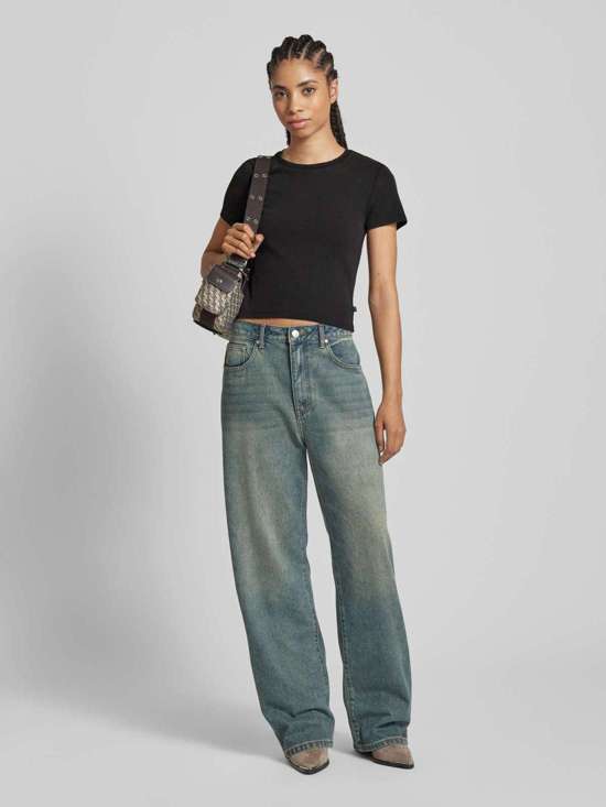 Укороченный топ с ребристым узором