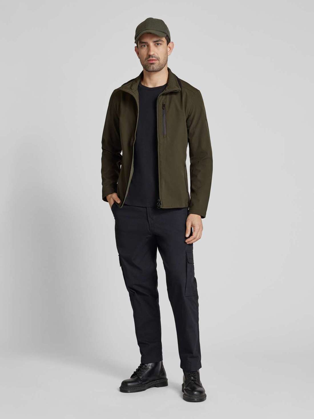 Функциональная куртка стандартного кроя с воротником-стойкой ALUS