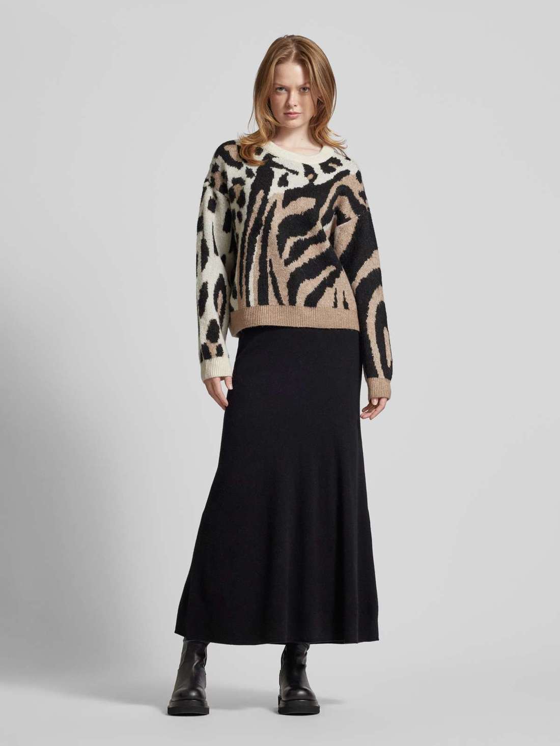 Комфортный вязаный свитер с содержанием шерсти KAI