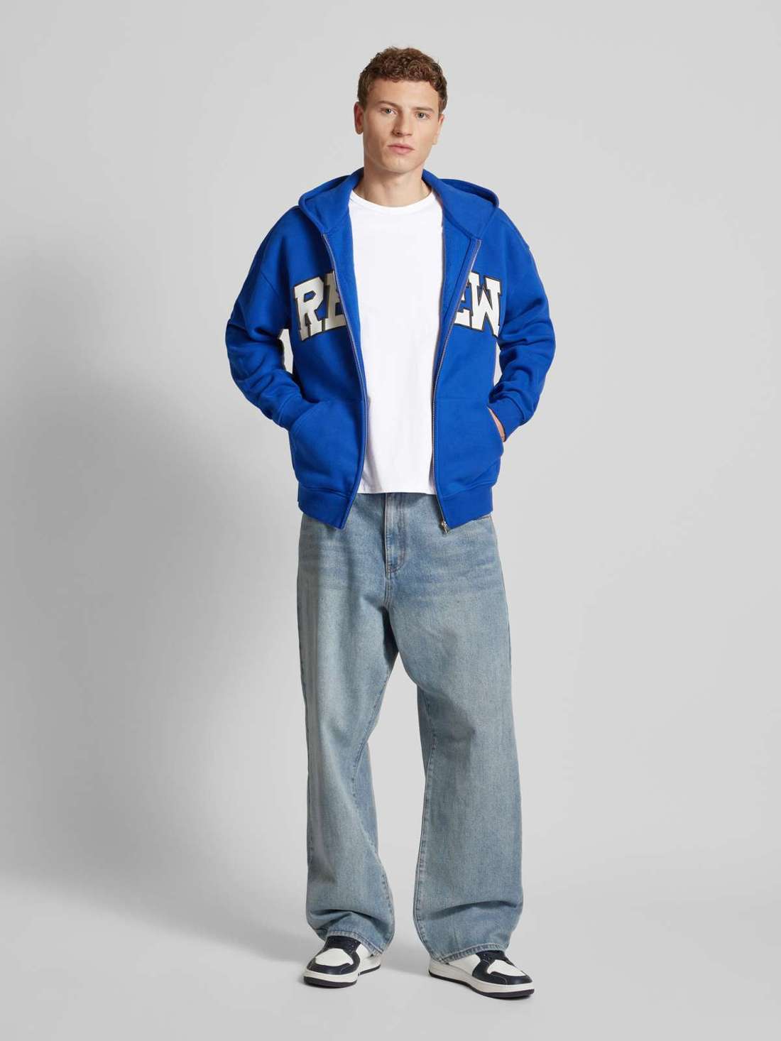 Свободная футболка Essentials