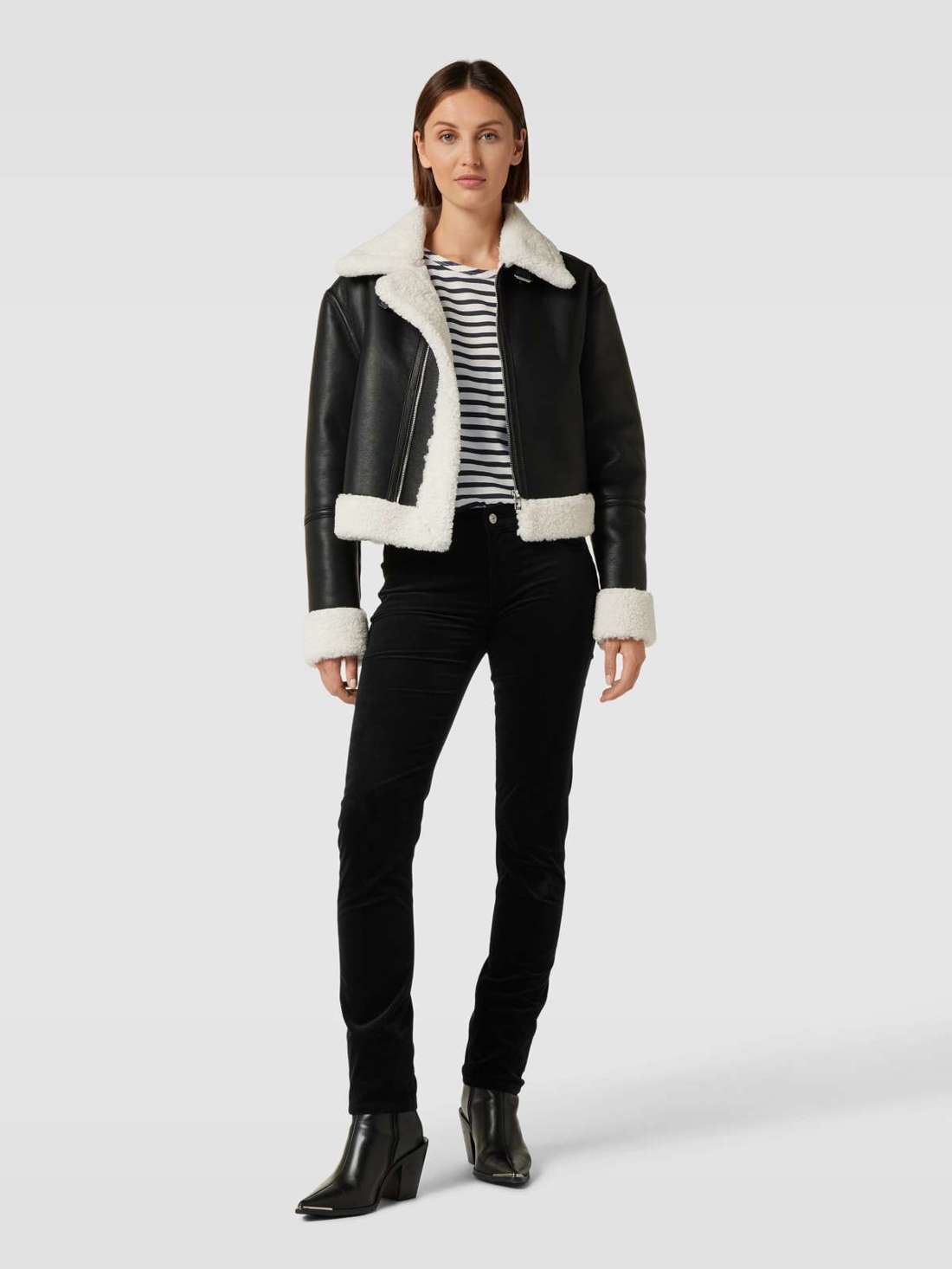 Лонгслив с полосатым узором