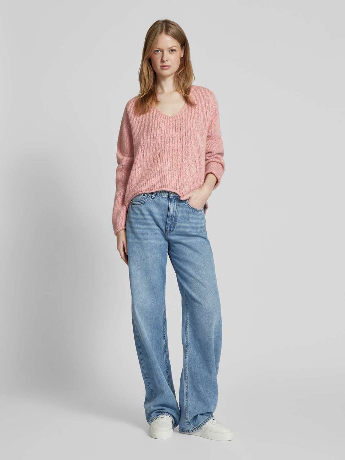 Шерстяной свитер оверсайз со структурированным узором SOMAIJA