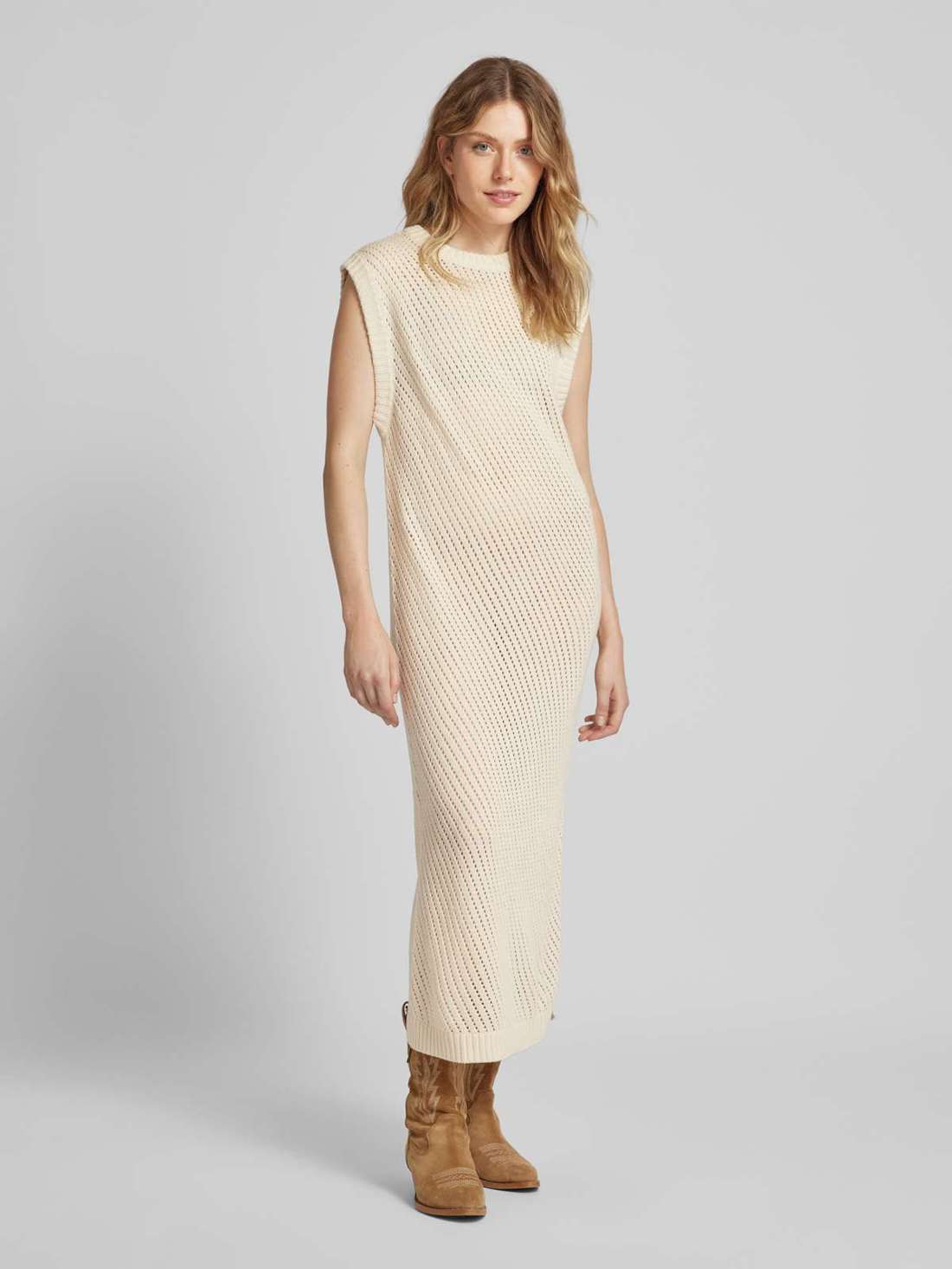 Вязаное платье с кружевным узором MALTA