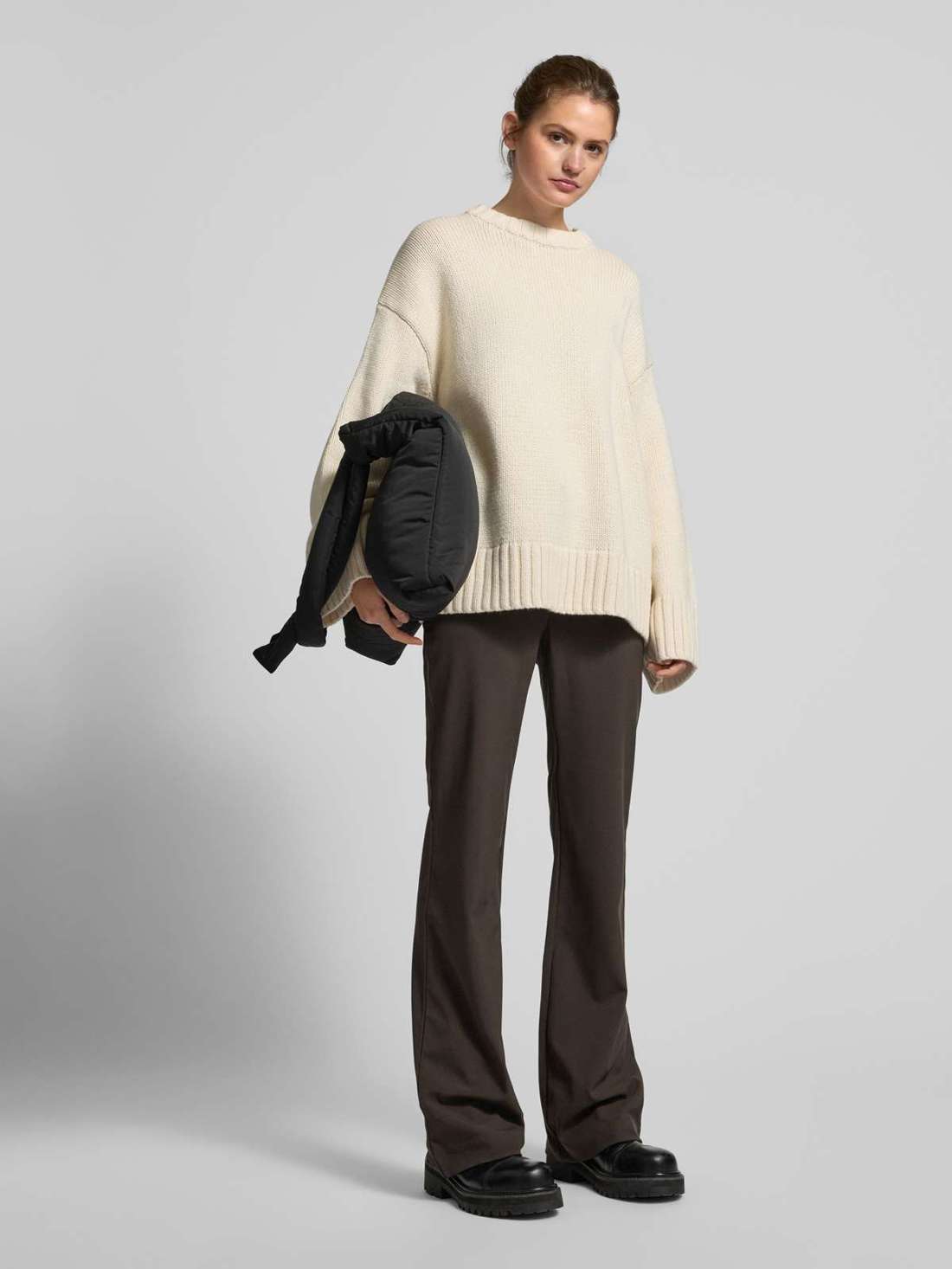 Расклешенные брюки с задними карманами Kate