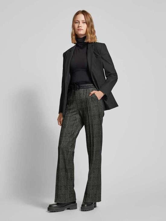 Брюки стандартного кроя с кулиской