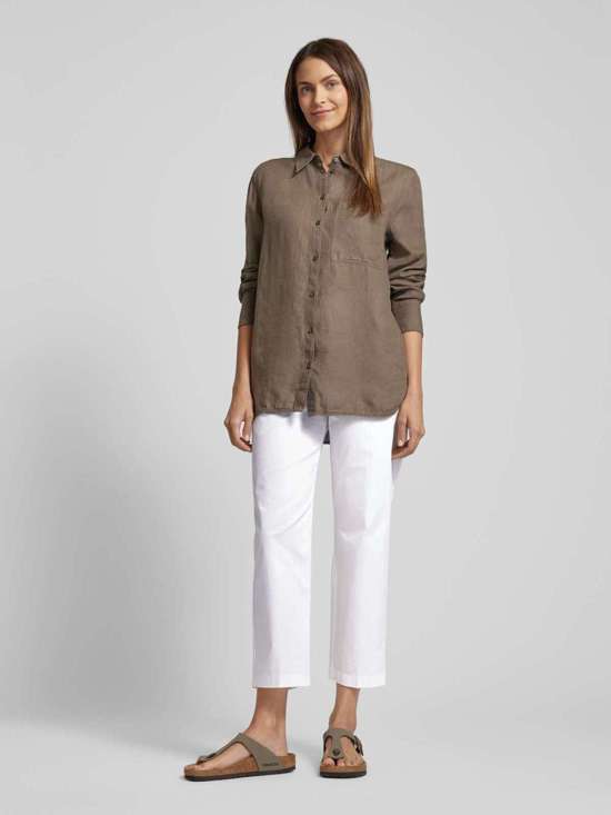 Узкие капри однотонного кроя