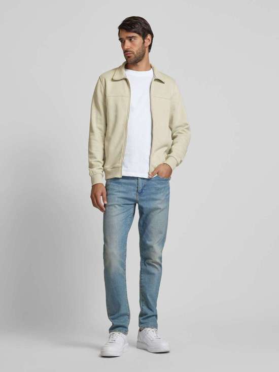 Толстовка стандартного кроя с содержанием хлопка