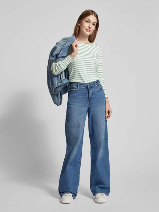 Длинный рукав с декоративной строчкой Liddy