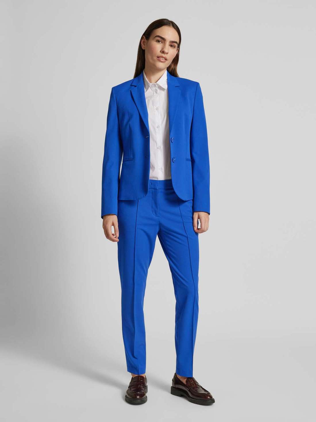 Блейзер с окантованными карманами