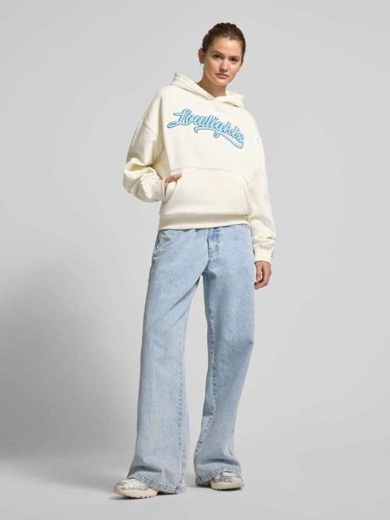 Толстовка оверсайз с капюшоном