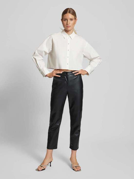 Брюки прямого кроя с разделительным швом