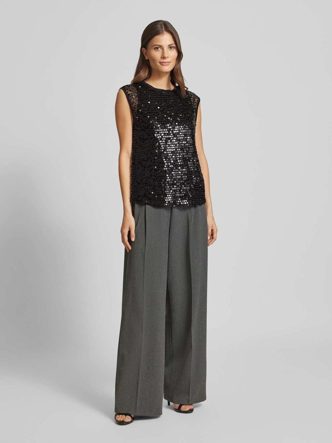 Топ блузки с отделкой пайетками