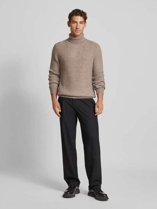 Вязаный свитер с высоким воротником ROLLI