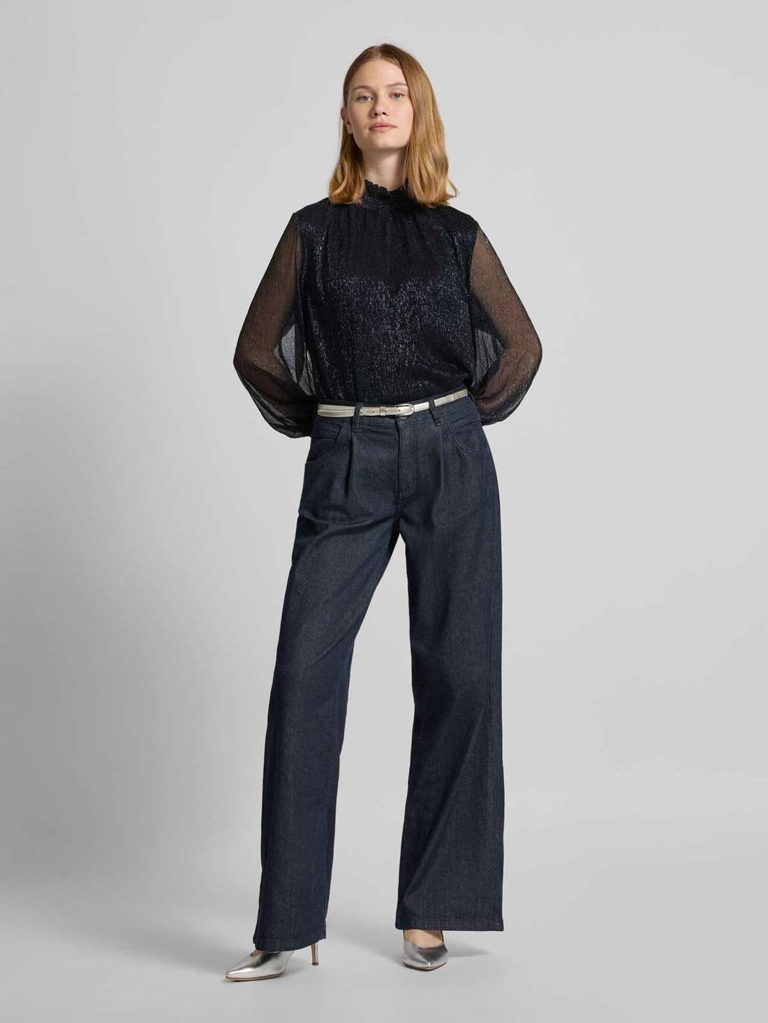 Блузка из фантазийной пряжи Ximena