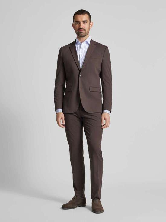 Деловая рубашка классического кроя с воротником «Кент»