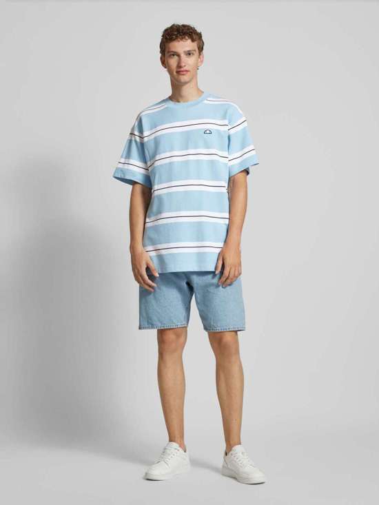 Футболка с нашивкой-лейблом COVANA