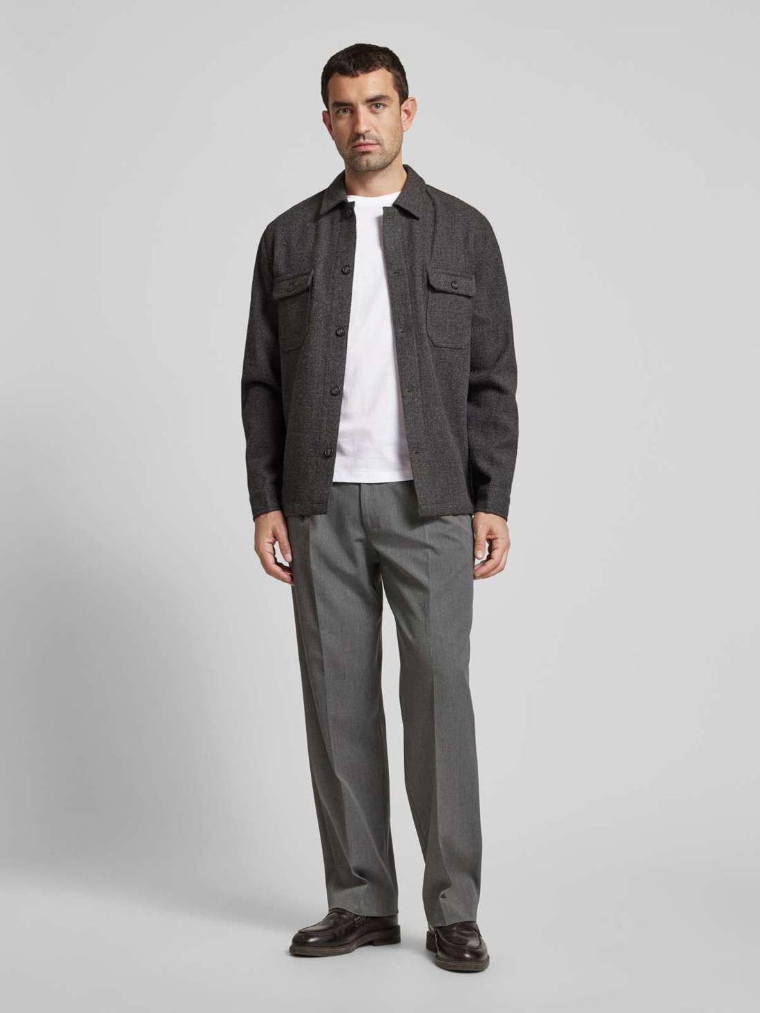 Футболка с круглым вырезом в рубчик