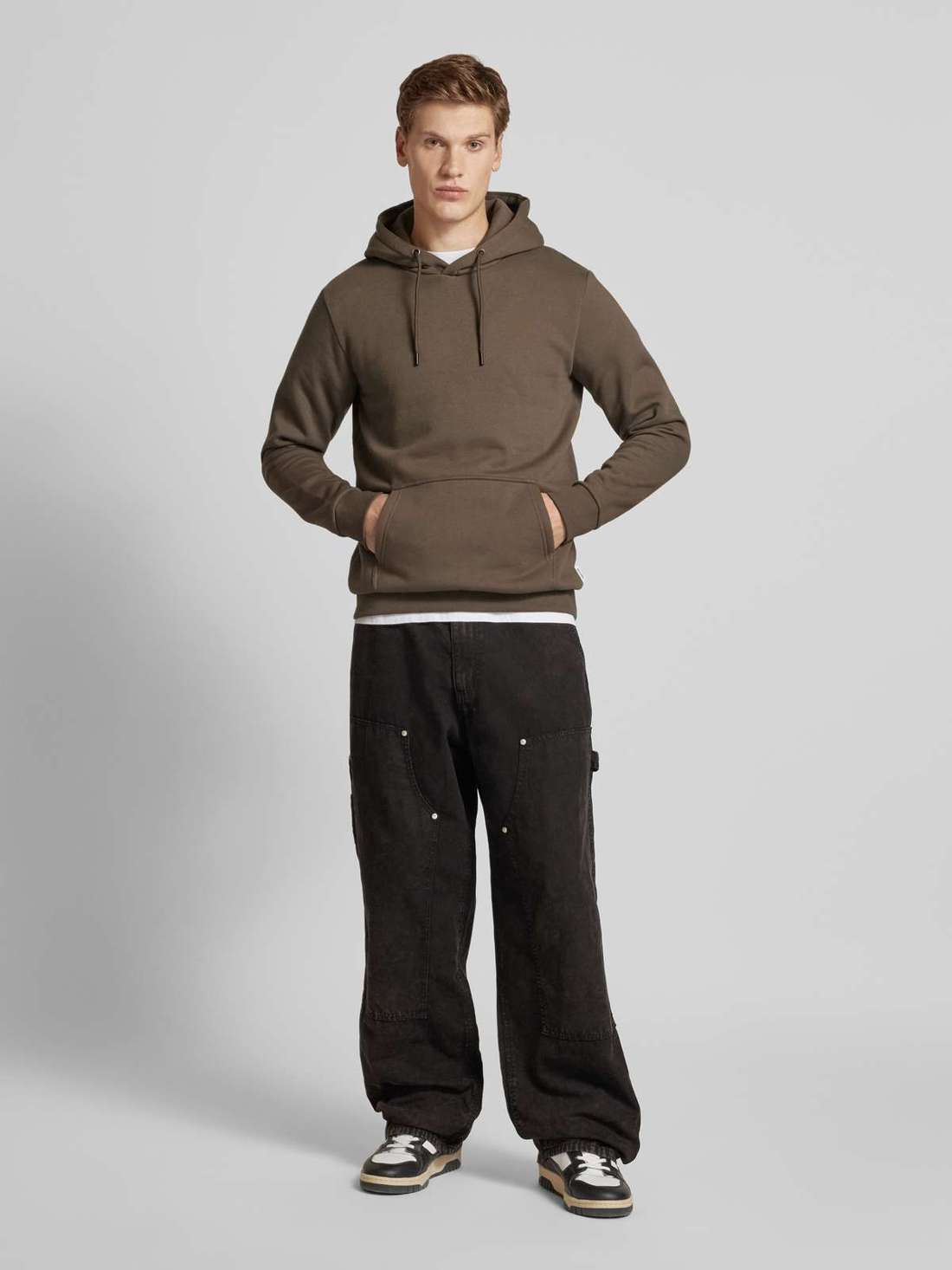 Худи со слегка заниженными плечами CERES LIFE