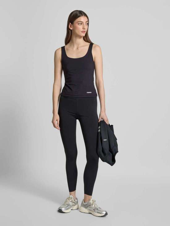 Майка с квадратным вырезом