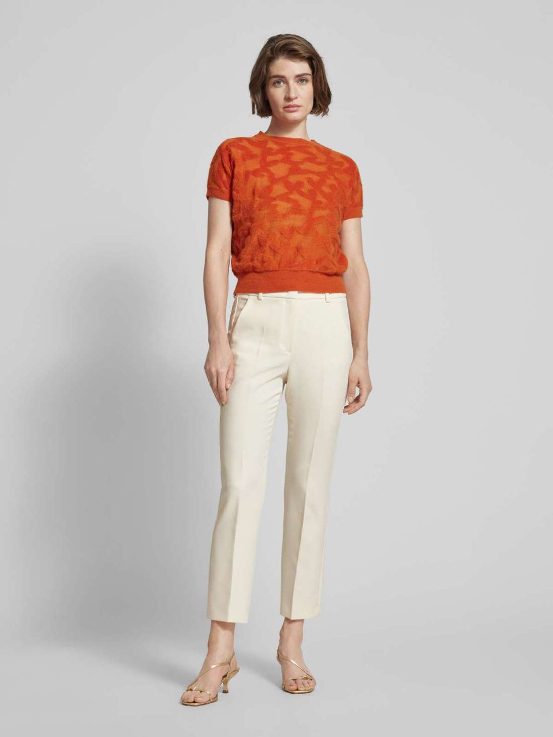 Брюки эластичного кроя с заглаженными складками FREDA