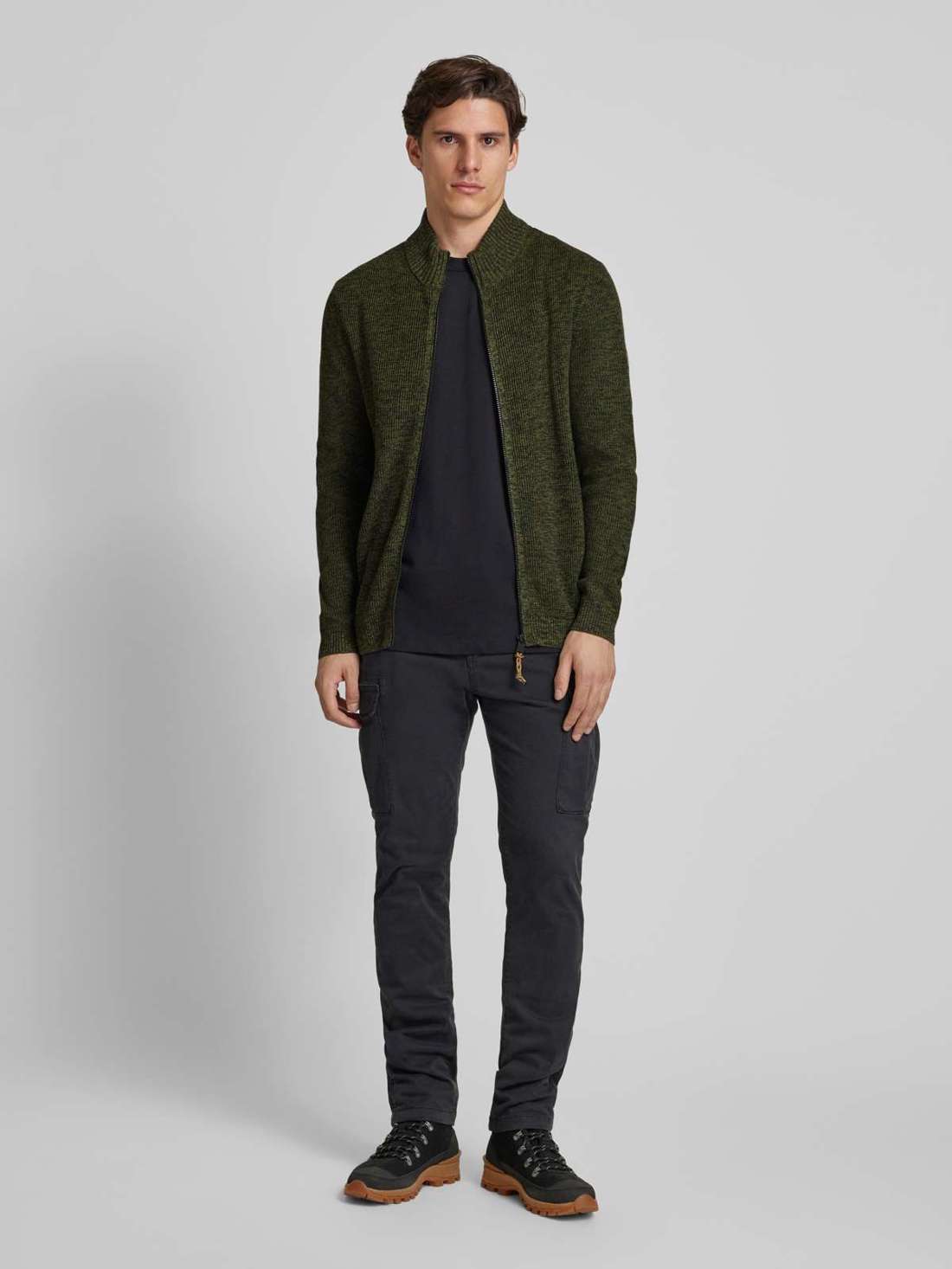 Кардиган на молнии