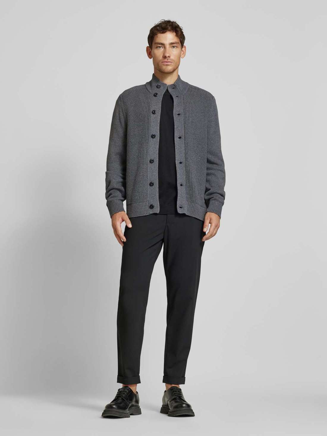 Кардиган с нашивкой-лейблом Marior