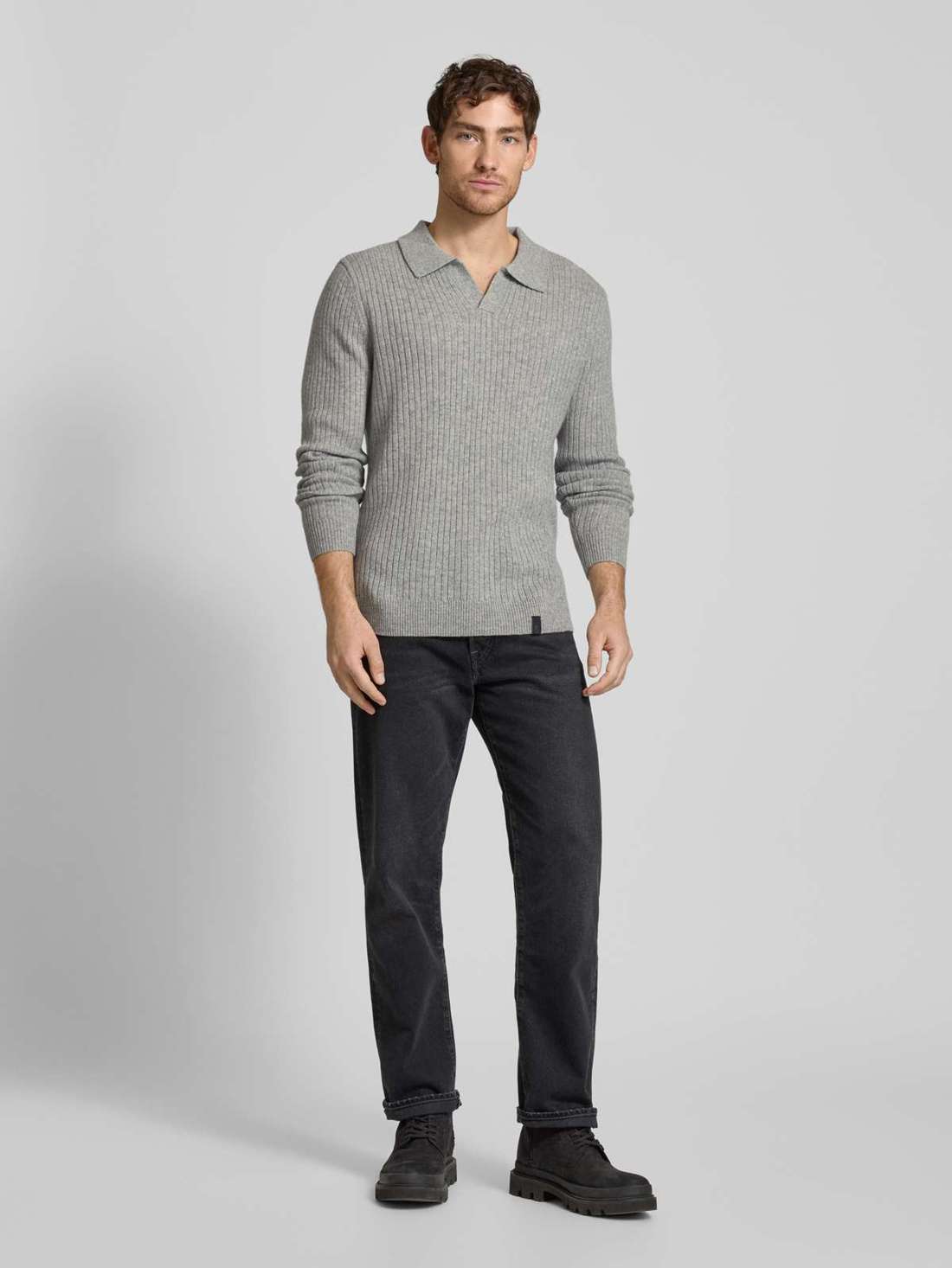 Кашемировый кардиган с этикеткой