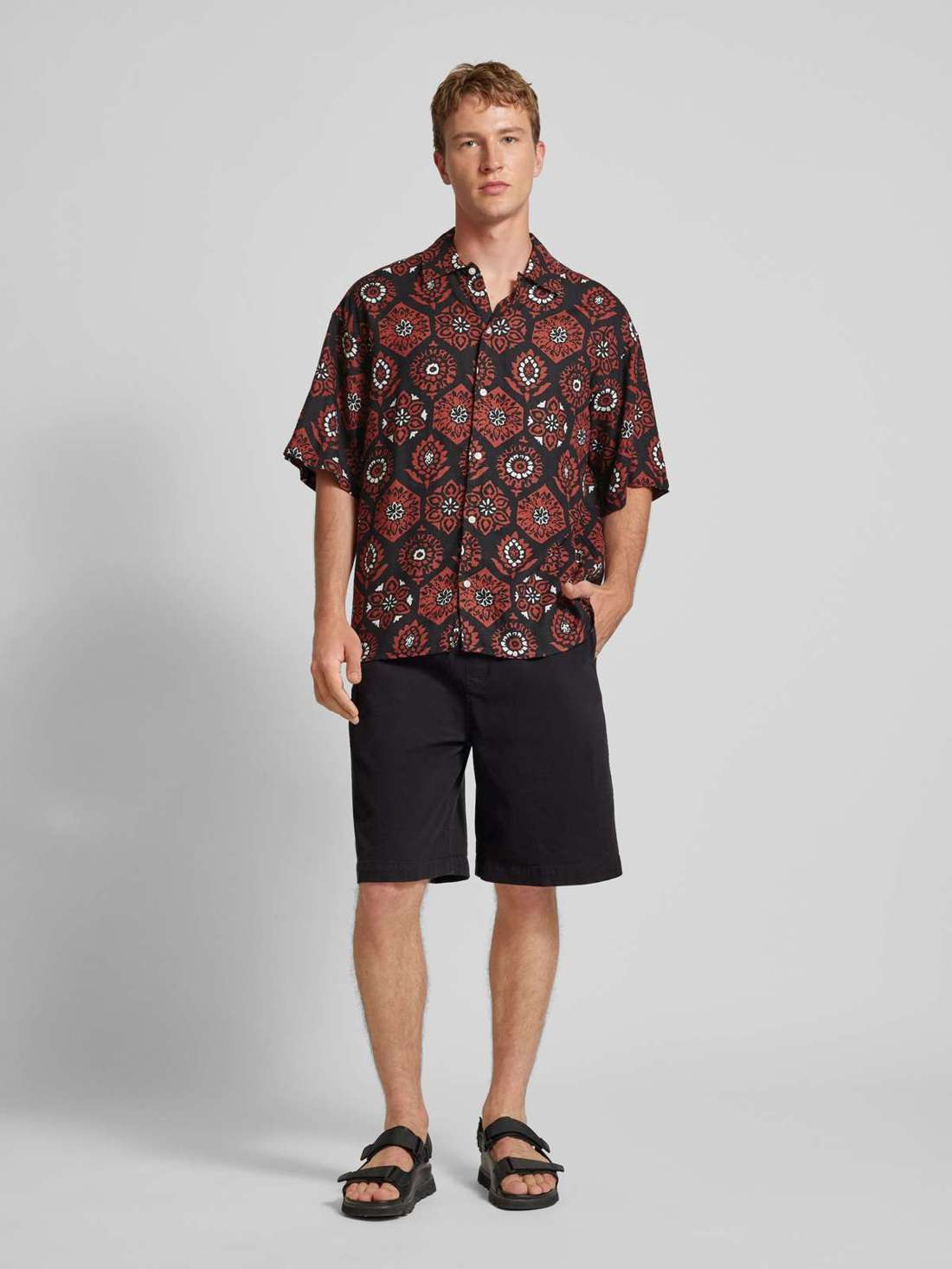 Повседневная рубашка стандартного кроя с рукавом 1/2 NOTO