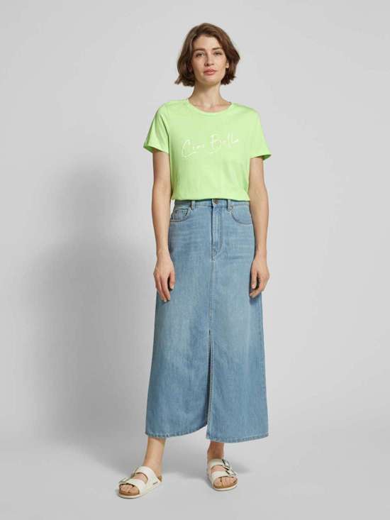 Футболка с надписью "Bonnie"