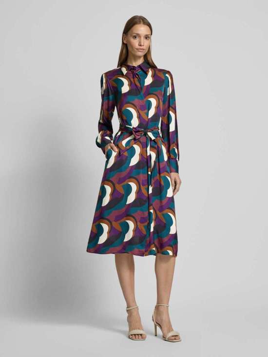 Платье-рубашка из вискозы с поясом на талии