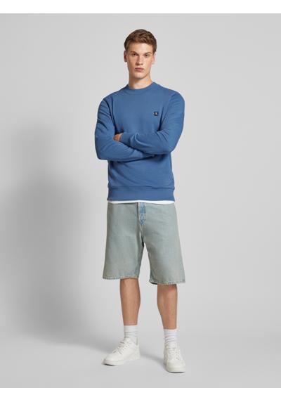 Толстовка с нашивкой-лейблом