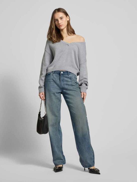 Джинсы с пятью карманами