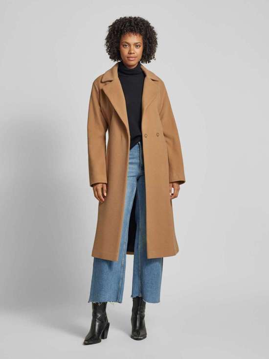 Шерстяное пальто с завязывающимся поясом и воротником с лацканами