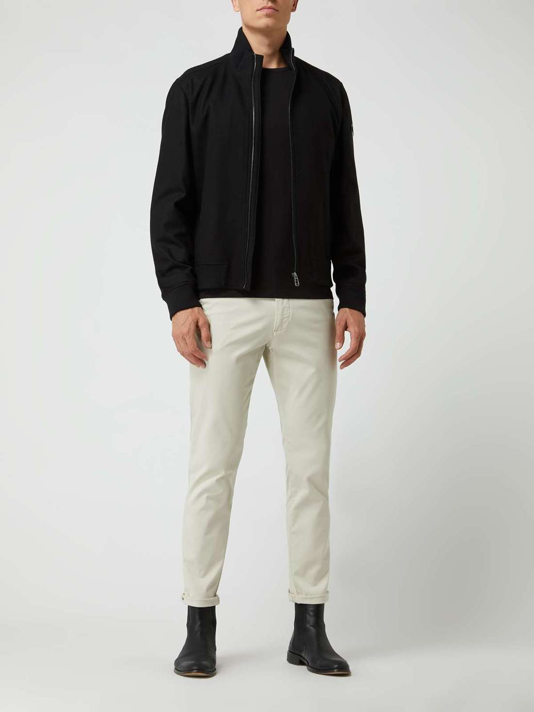 Облегающий крой с длинным рукавом и эластичным материалом Theo 