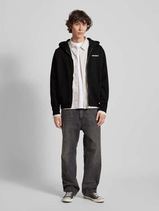 Толстовка с принтом этикетки