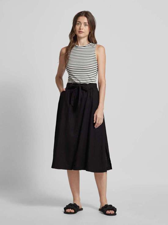 Льняная юбка с поясом