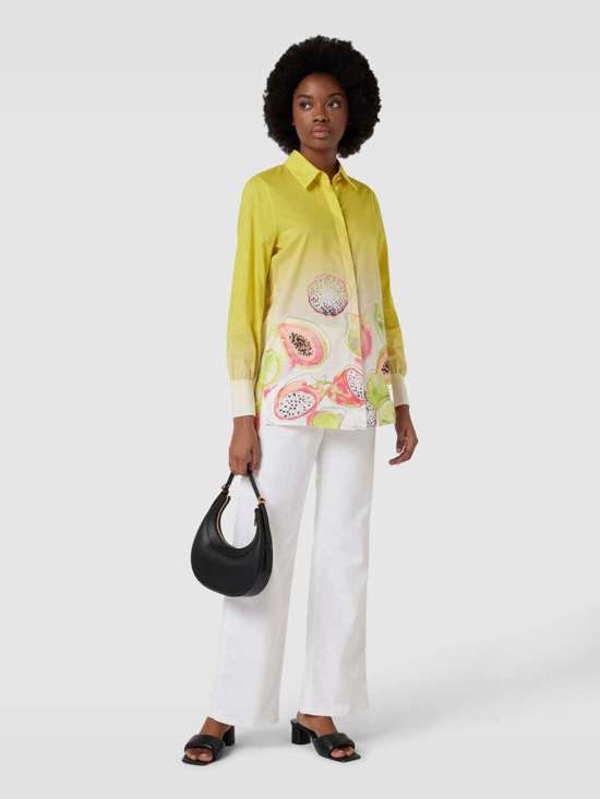 Блузка-рубашка с мотивным принтом