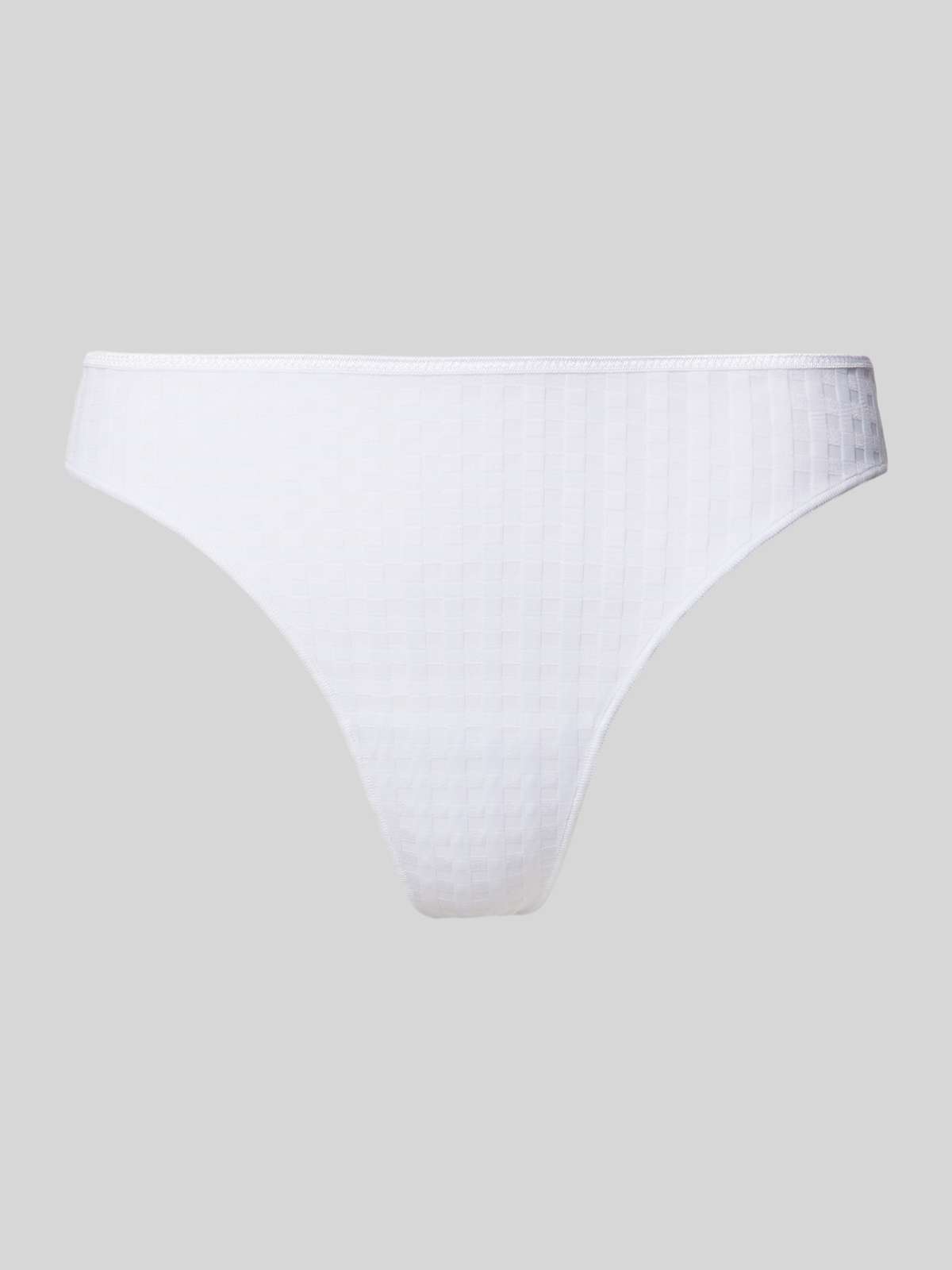 Строка со структурированным узором Avero Thong