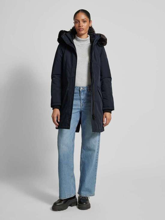 Функциональная куртка стандартного кроя с капюшоном и отделкой из искусственного меха DOMINO