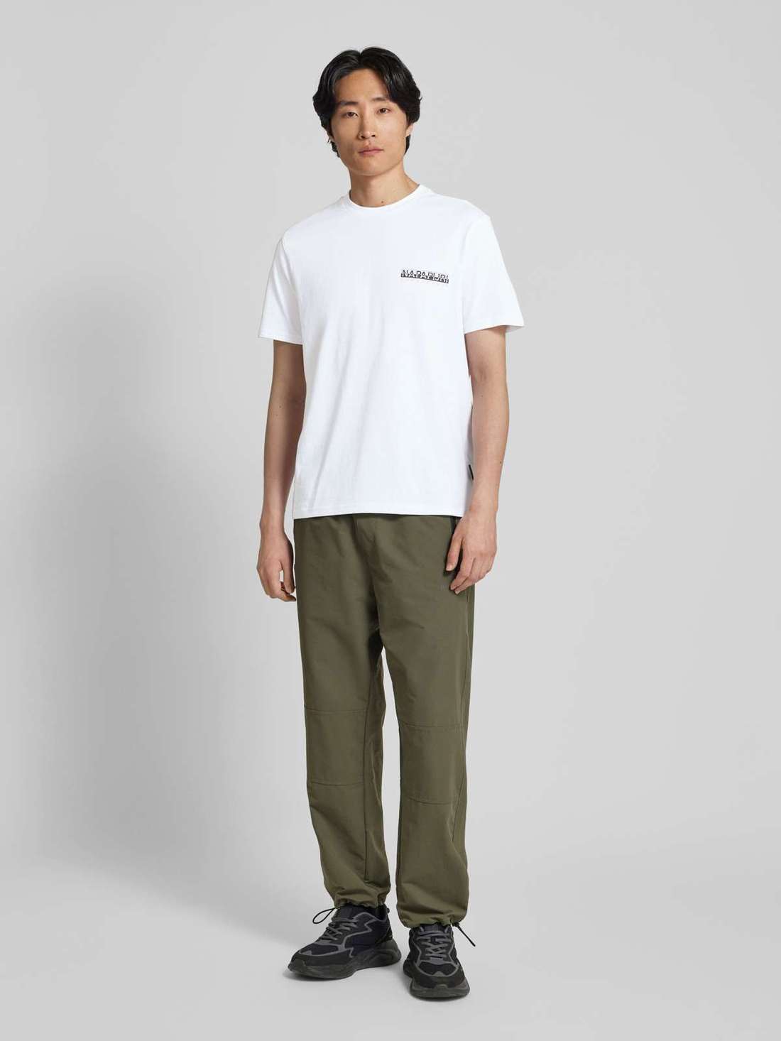 Футболка с принтом этикетки