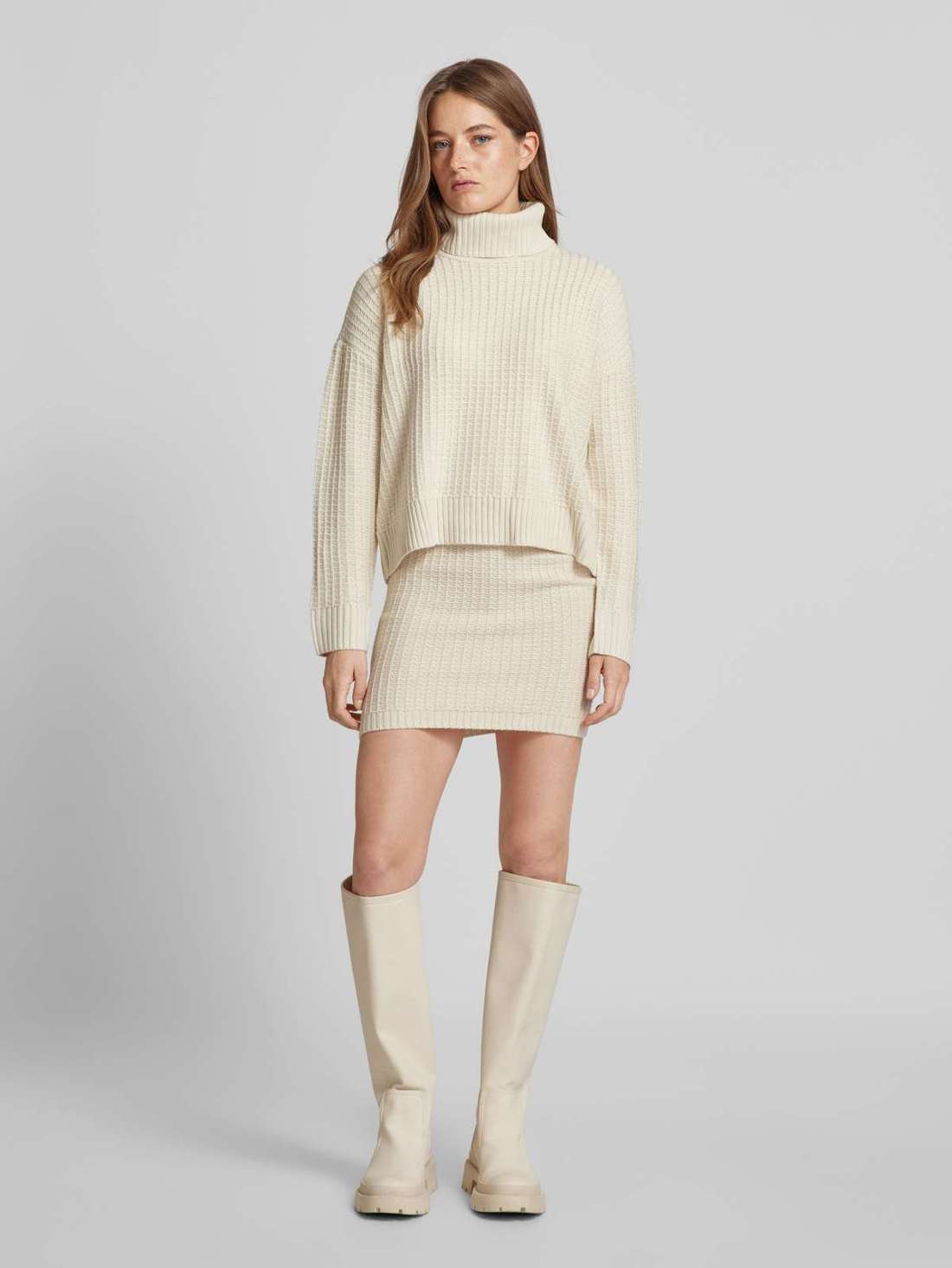 Узкая мини-юбка с эластичным поясом OMEGA