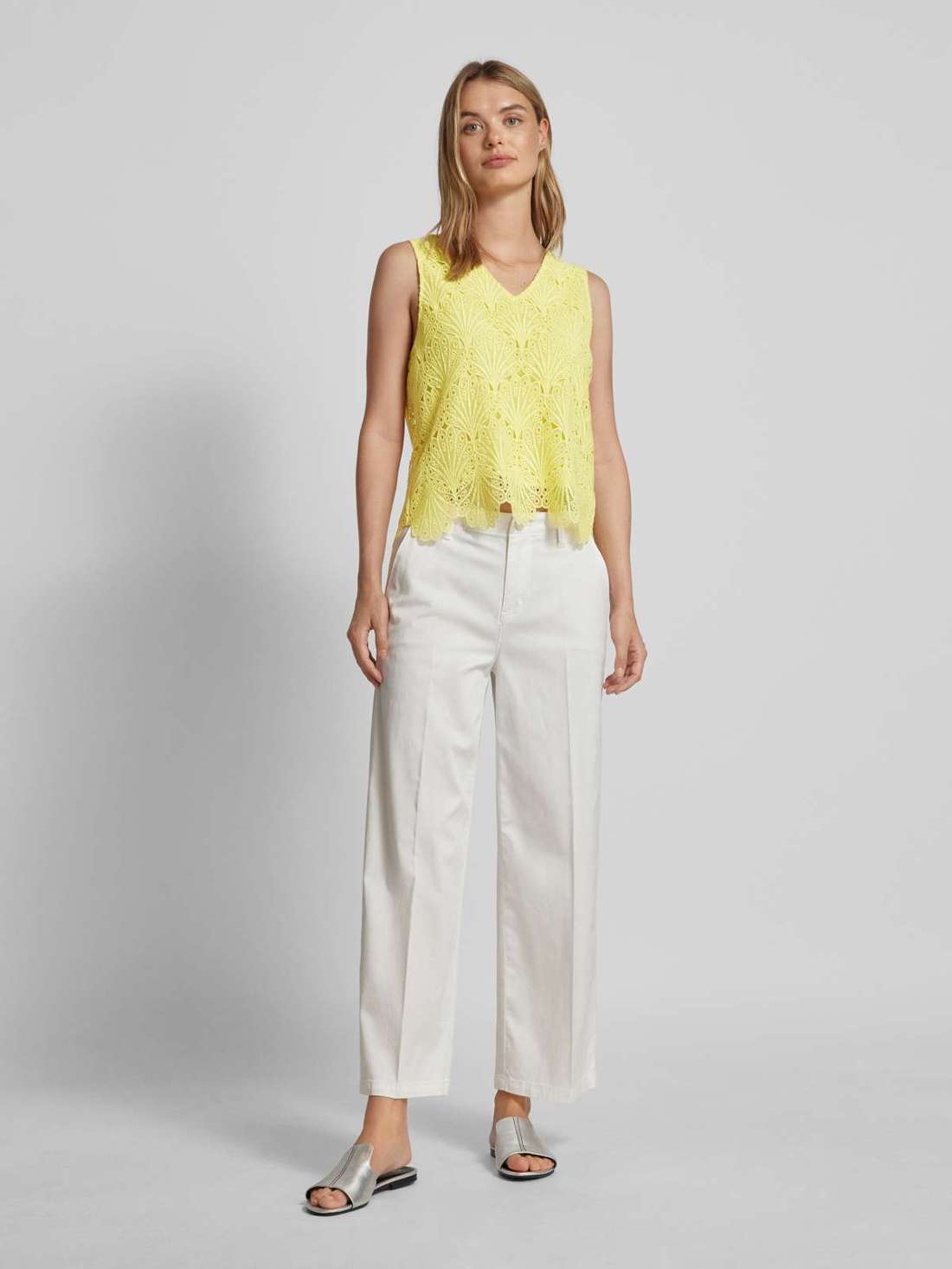 Вискозная блузка