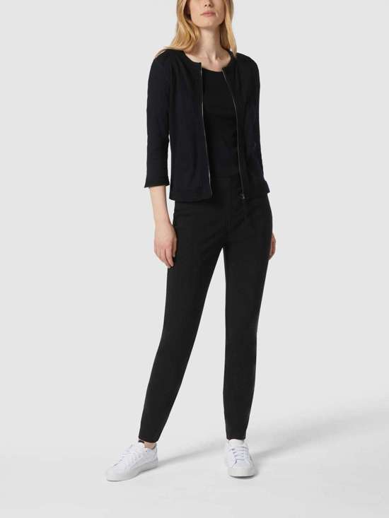 Брюки узкого кроя из крепа