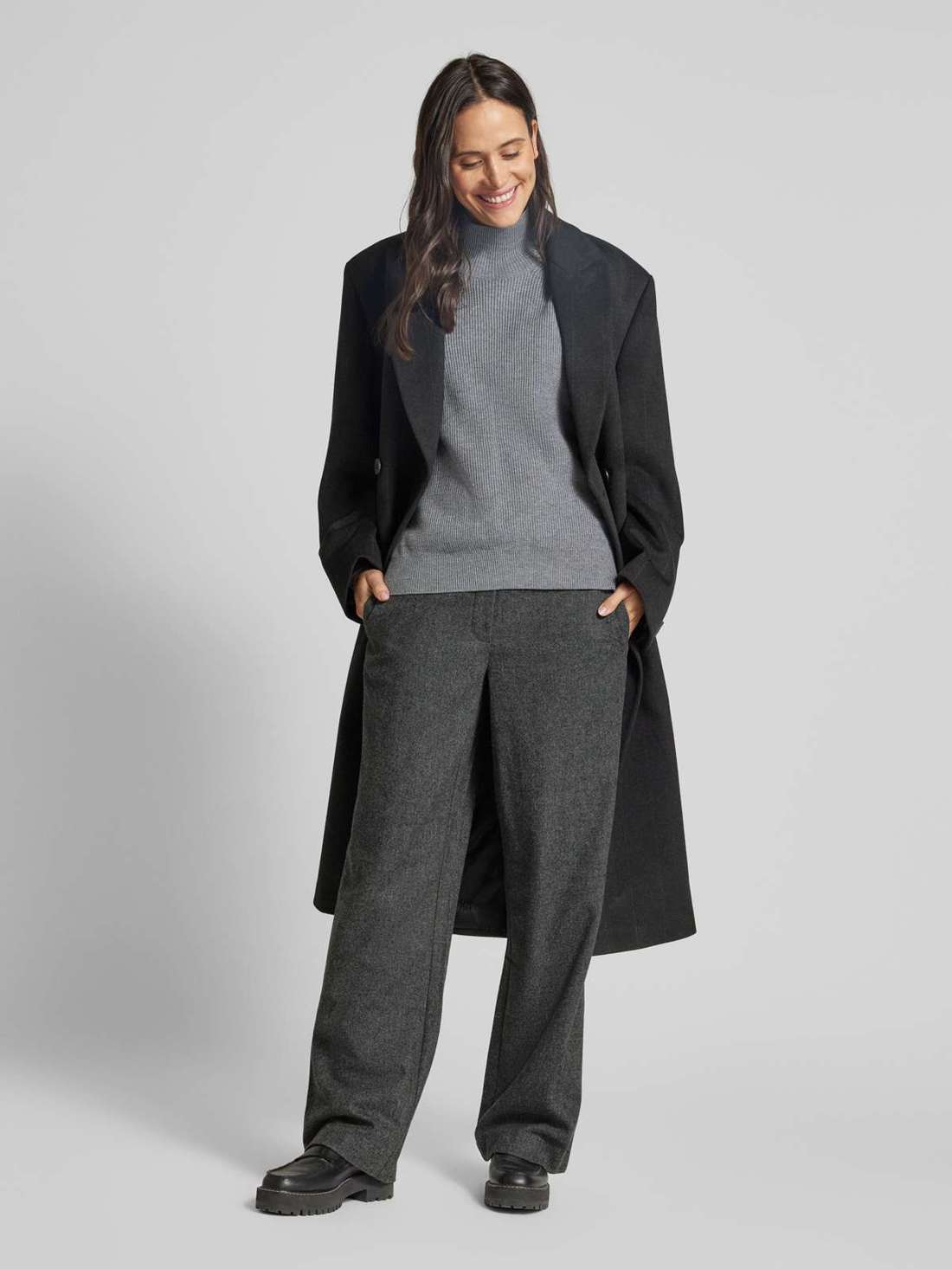 Расклешенные брюки с эластичным поясом Jennabella