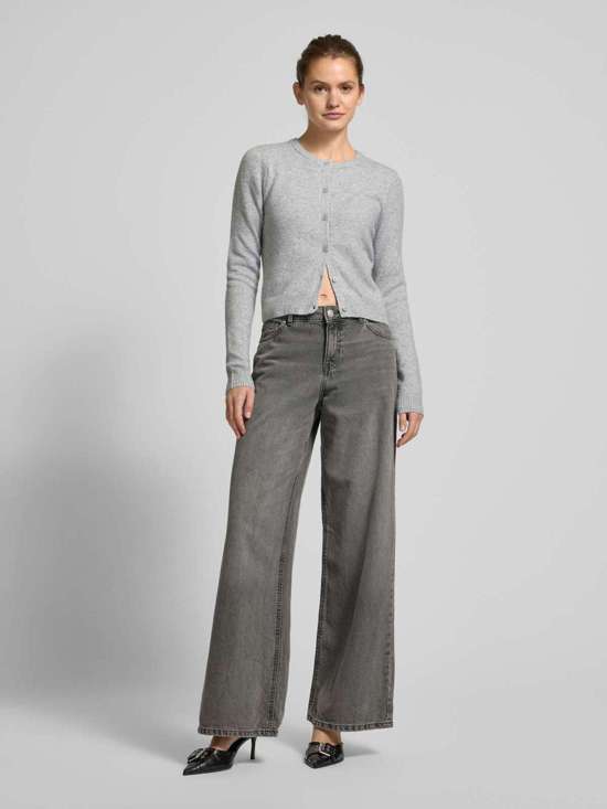 Джинсы с пятью карманами